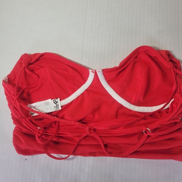 ASOS Design Women Red Underwire Adjustable Swimwear Bikini Top Size 10 A/B - Picture 3 of 7